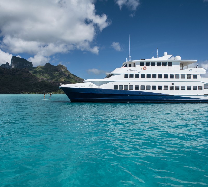 yacht hire french polynesia